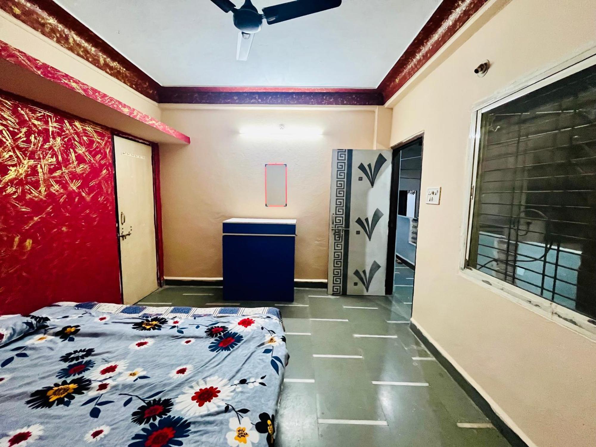 Rai Guest House Ujjain Extérieur photo
